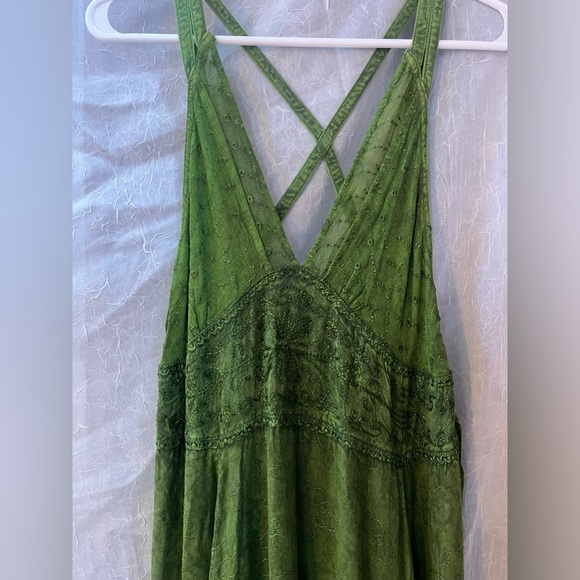 Dark Green Boutique Dress - Picture 3 of 15
